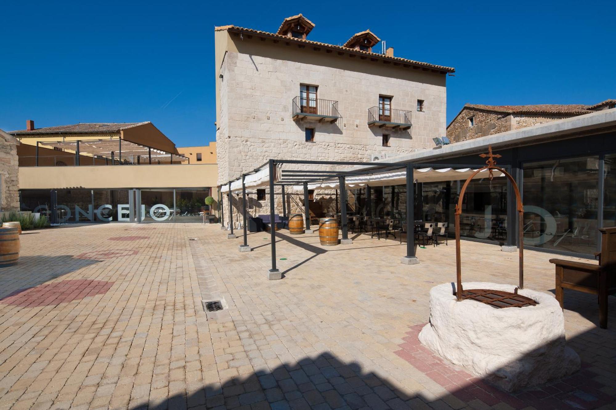 Concejo Hospederia Hotel Valoria la Buena Exterior photo