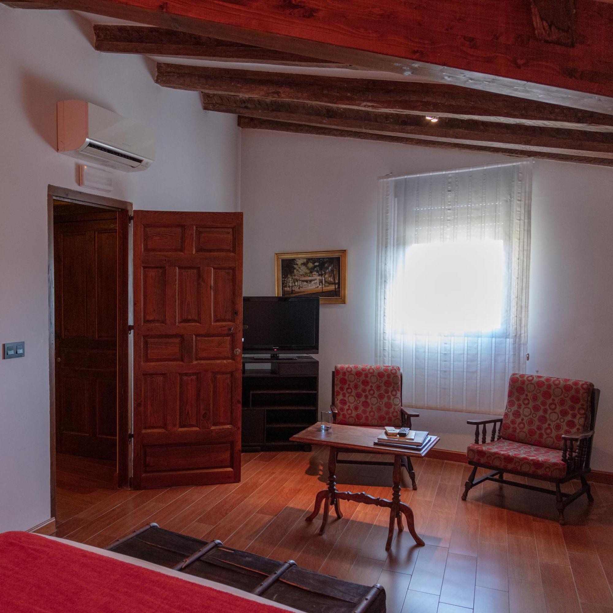 Concejo Hospederia Hotel Valoria la Buena Exterior photo
